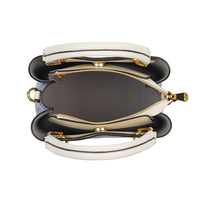 H-774 MAP BEAR Hand Bag.