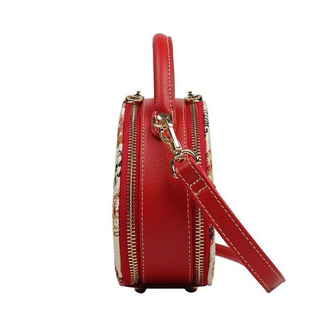 Henney Bear Big Ben Round Handbag H-1126