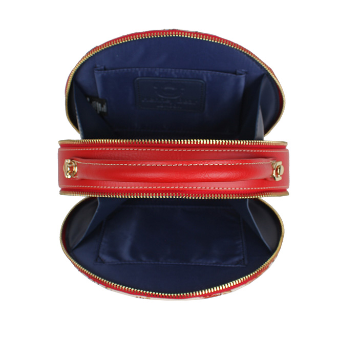 Henney Bear Big Ben Round Handbag H-1126